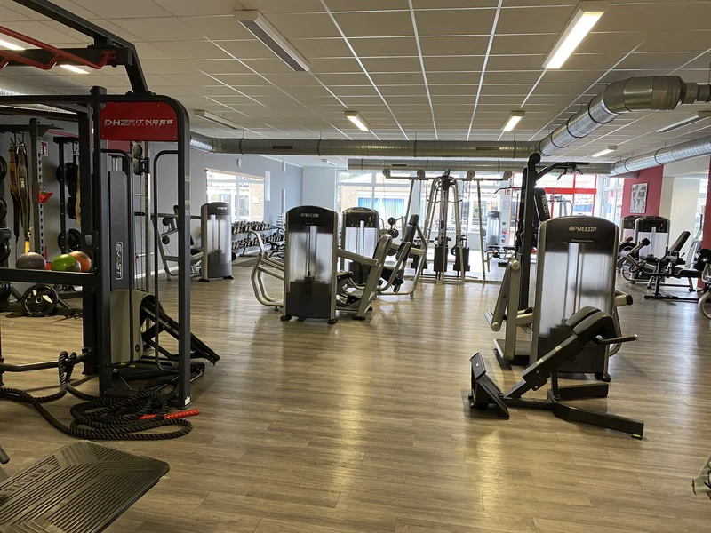 Moderner Trainingsbereich im aktivital Moormerland